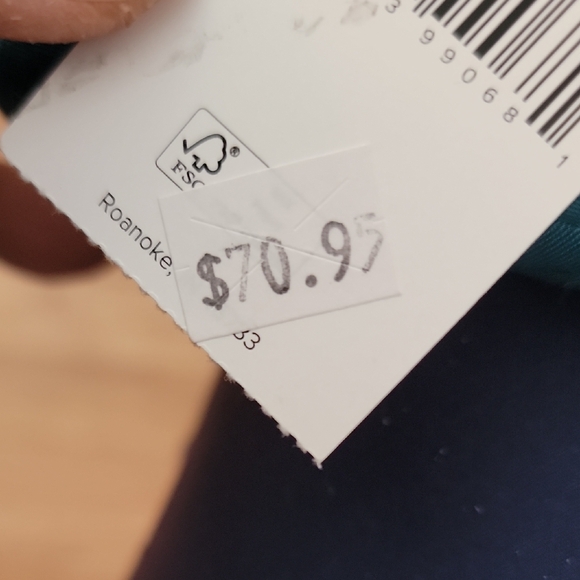 VERA BRADLEY/TURNLOCK WALLET/Teal Quilted - Picture 8 of 8